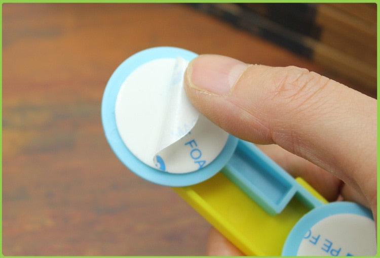 5pc/lot Plastic Cabinet Lock Child Safety Baby Protection From Children Safe Locks for Refrigerators Baby Security Drawer Latches