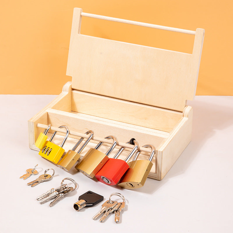 Wooden early childhood education unlocking Montessori unlocking toys baby keys unlocking boxes Montessori teaching aids